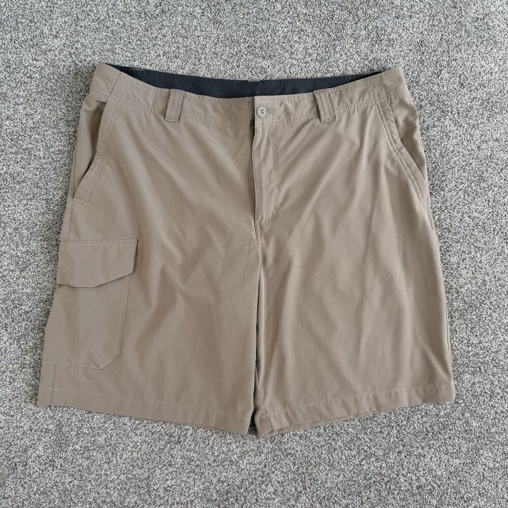 Columbia Eaglecrest Cargo Shorts Mens Lightweight Stretch Hiking Tan Size 40